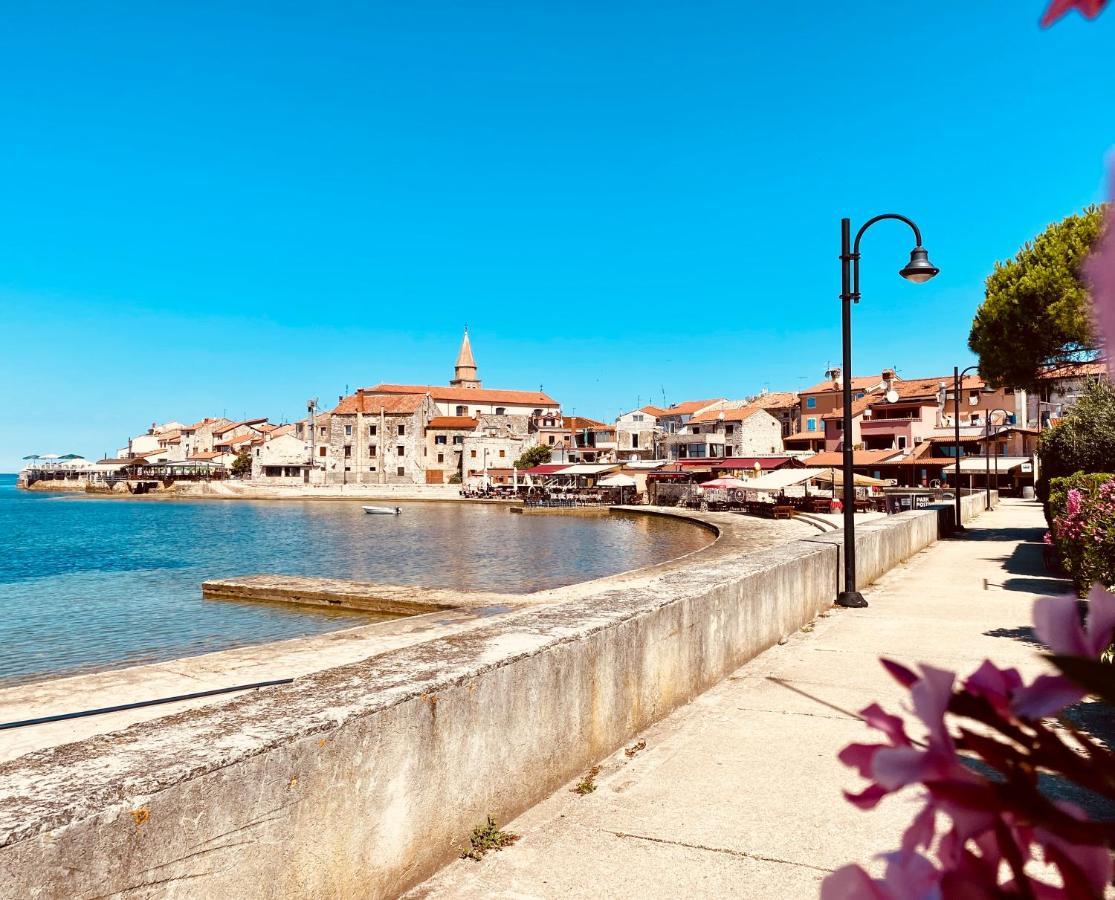 Studio Six Umag Buitenkant foto