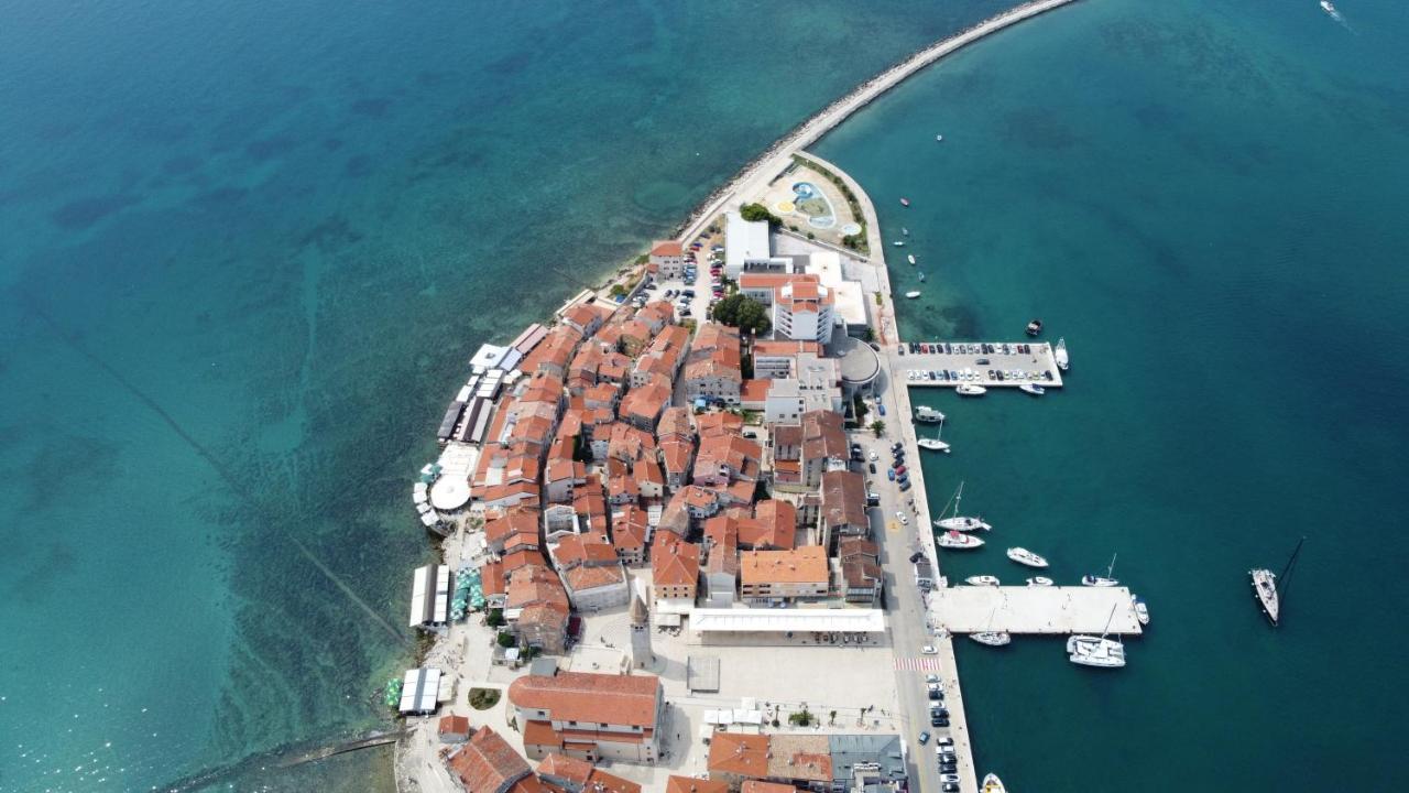 Studio Six Umag Buitenkant foto